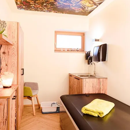 Vitalzeit Weber 4* Бад-Шёнау