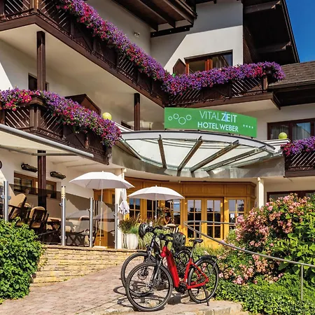 מלון Vitalzeit Weber 4*
