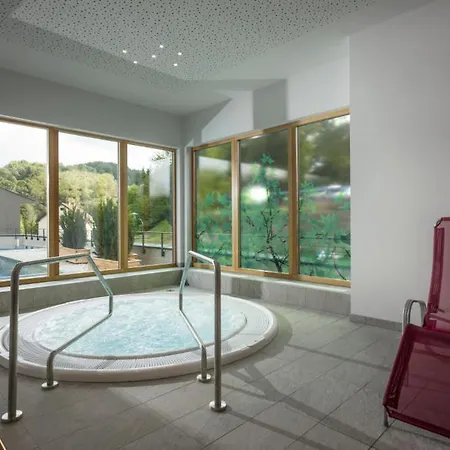 Отель Vitalzeit Weber 4*